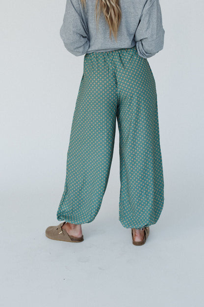 The Nest Mystic Mirage Printed Joggers - Teal
