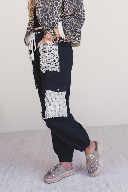 City Sky Distressed Pants - Black