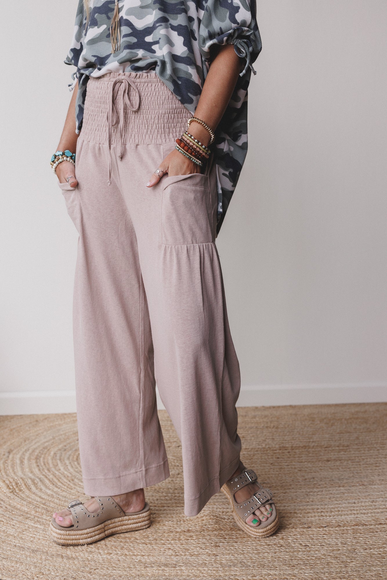 Solana Solid Wide Leg Pants - Natural