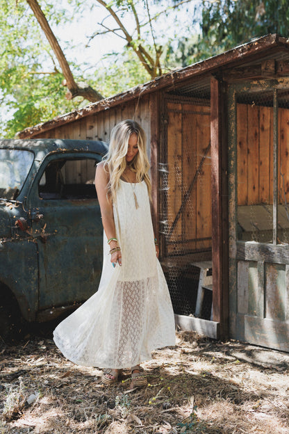 First Kiss Floral Lace Maxi Dress - Cream
