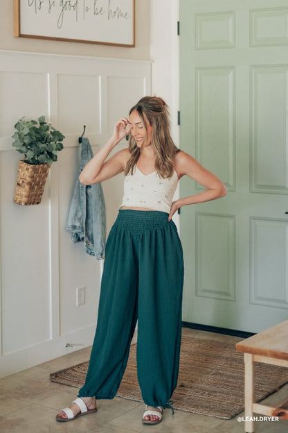 The Nest Oceana Cinched Pants - Hunter Green