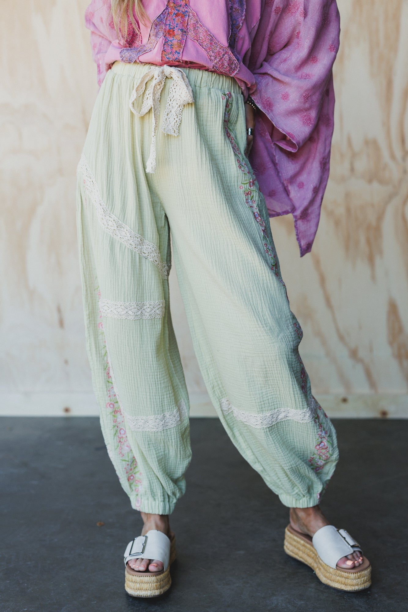 Floral Drift Embroidered Pants - Sage