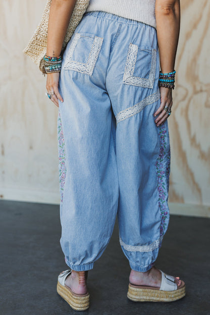Floral Drift Embroidered Pants - Light Denim
