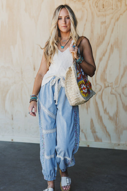 Floral Drift Embroidered Pants - Light Denim