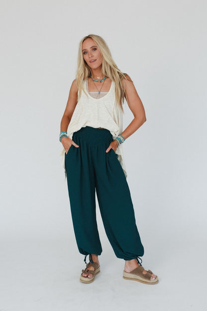 The Nest Oceana Cinched Pants - Hunter Green