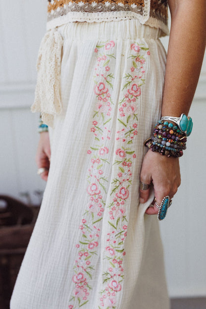 Floral Drift Embroidered Pants - Natural