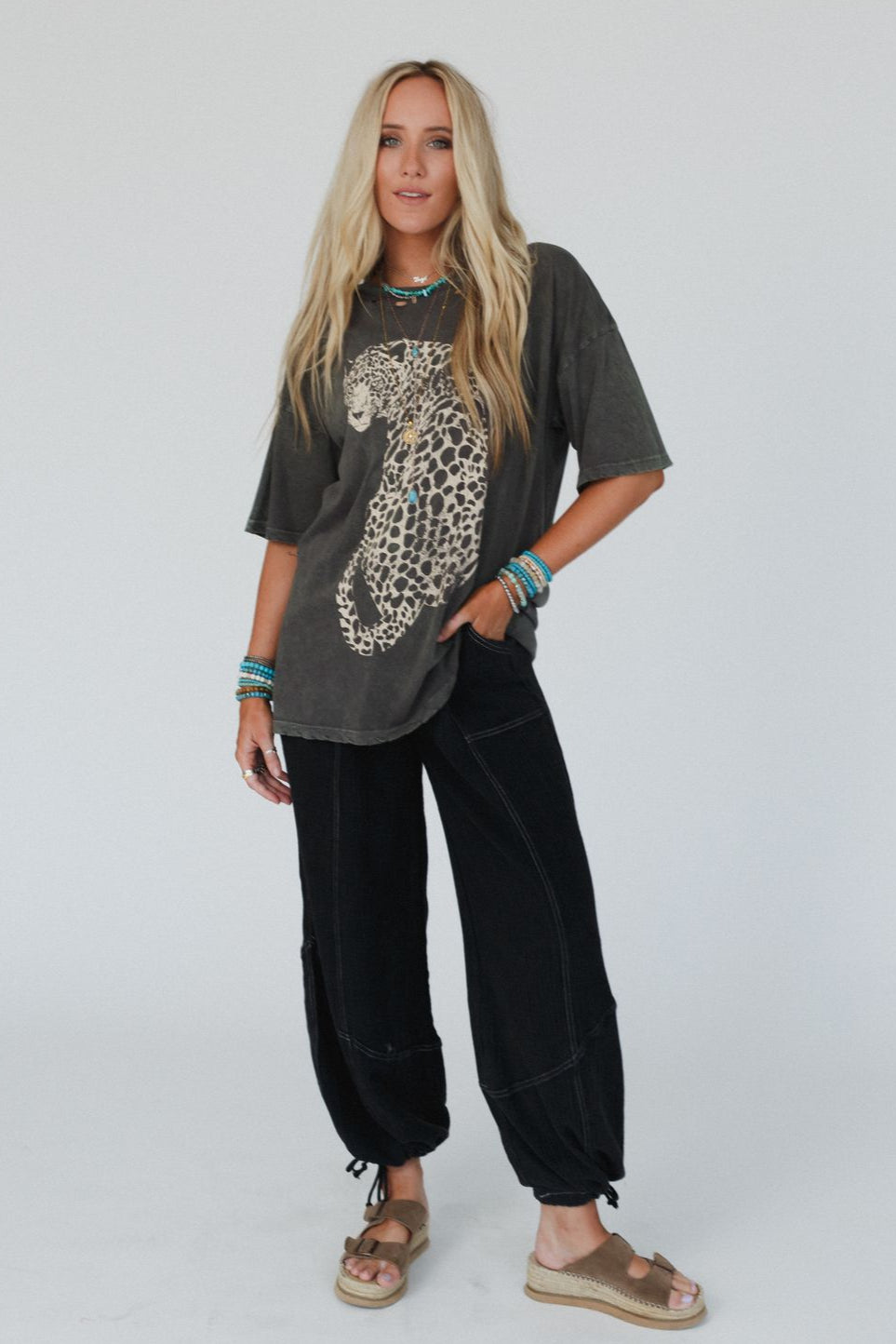 Cheetah Graphic Tee - Iron