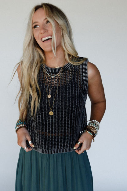 Coast Along Top - Black